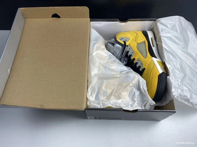 Air 454783-701 Retro Jordan T23 5 Tokyo 1023